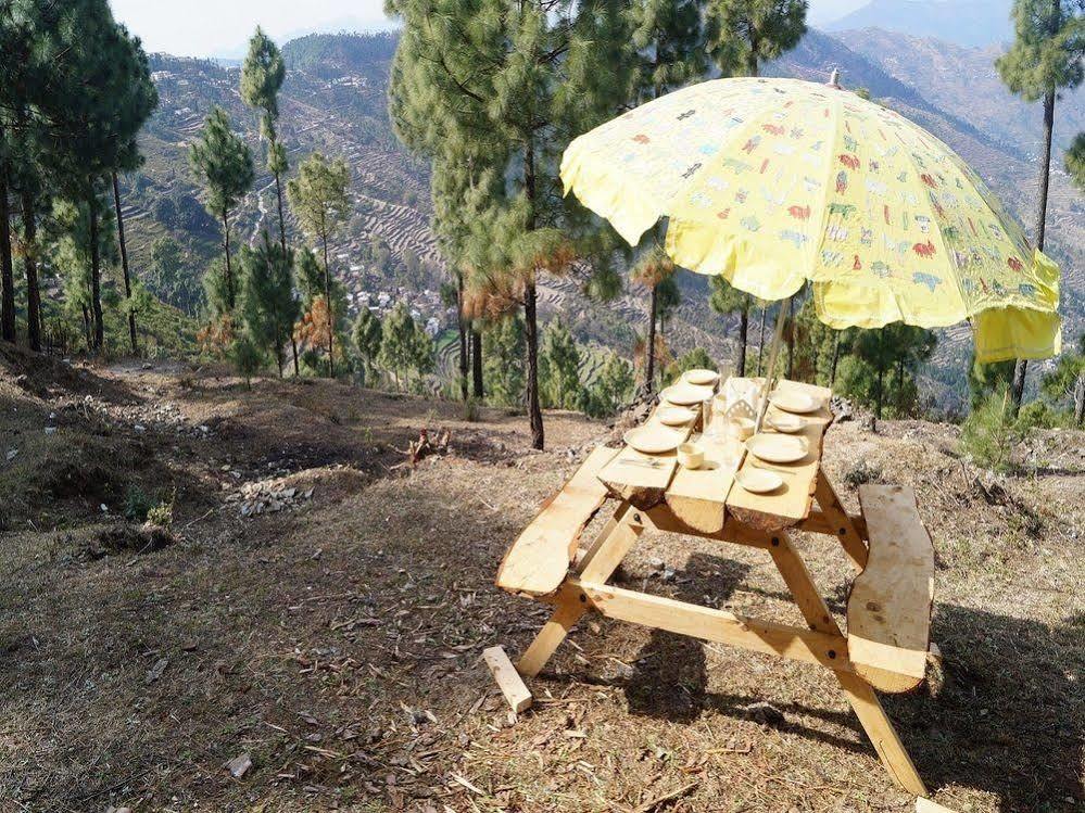 V Resorts Mumukshu Pauri Exterior foto